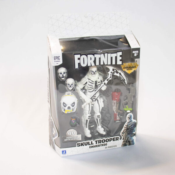 Boneco Skull Trooper Fortnite Legendary Series.